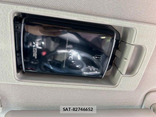 Mazda CX-3 2017-02 8207103-4