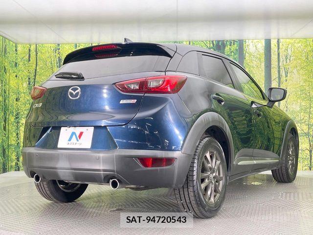Mazda CX-3 2015-06 8207101-16