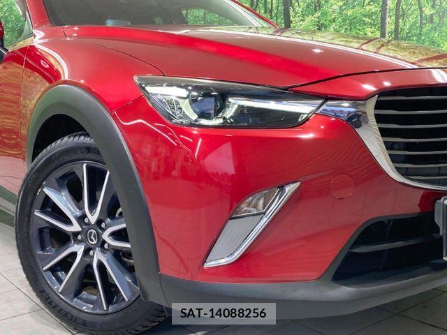 Mazda CX-3 2017-03 8207099-11