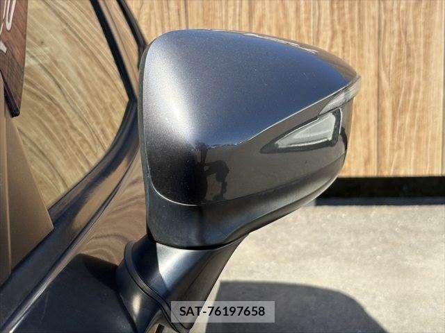 Mazda CX-3 2016-03 8207102-29