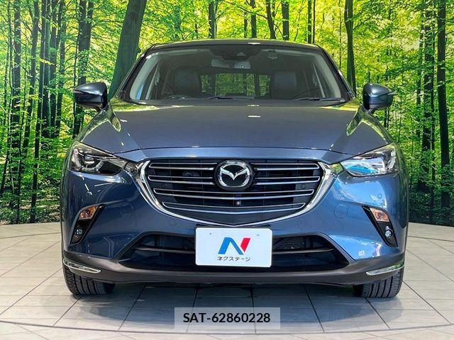 Mazda CX-3 2018-10 8207097-13