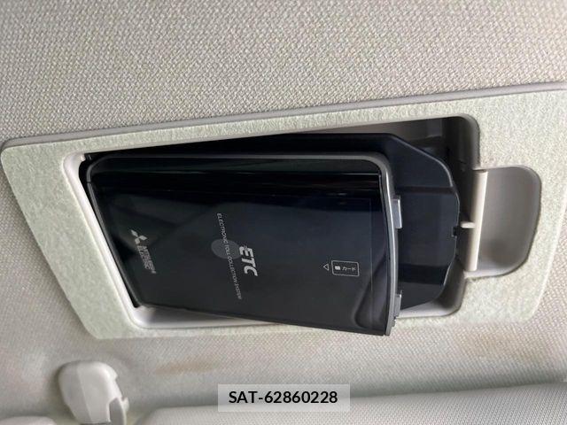 Mazda CX-3 2018-10 8207097-6