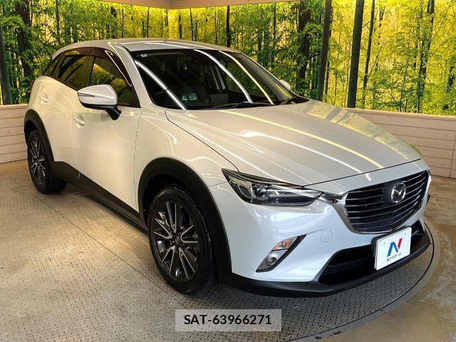 Mazda CX-3 2016-07 8207104-15