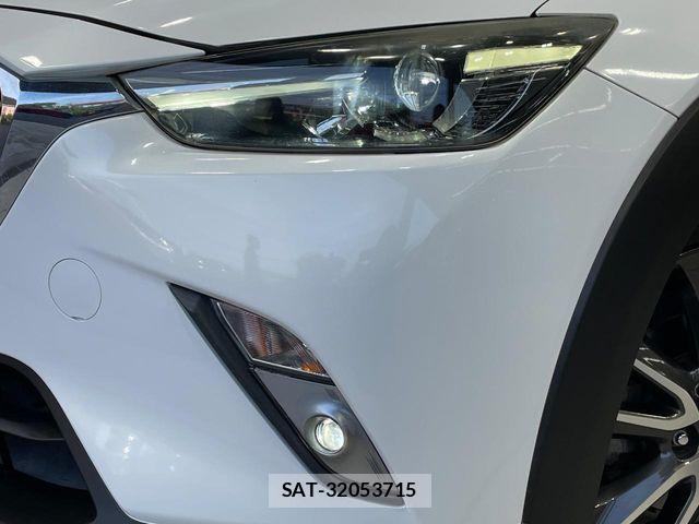 Mazda CX-3 2016-01 8207105-11