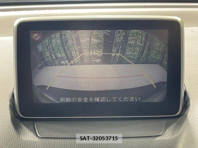 Mazda CX-3 2016-01 8207105-3