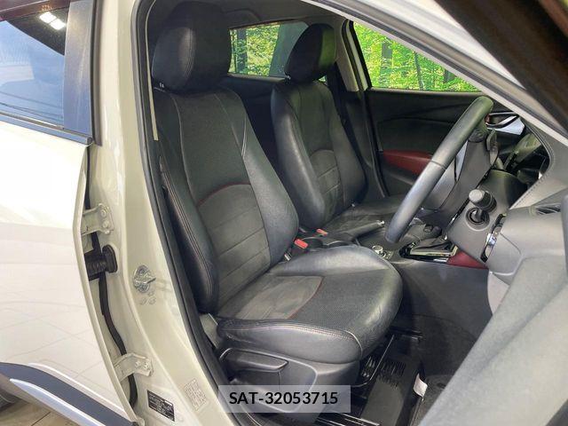 Mazda CX-3 2016-01 8207105-7