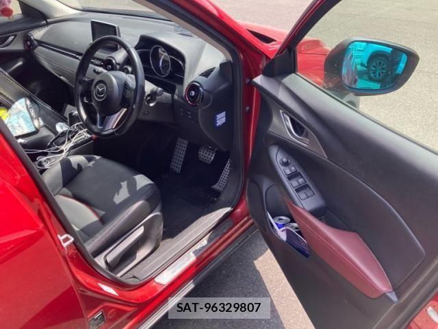 Mazda CX-3 2015-10 8229464-17