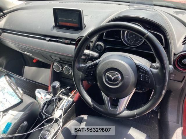 Mazda CX-3 2015-10 8229464-19