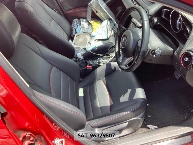 Mazda CX-3 2015-10 8229464-22