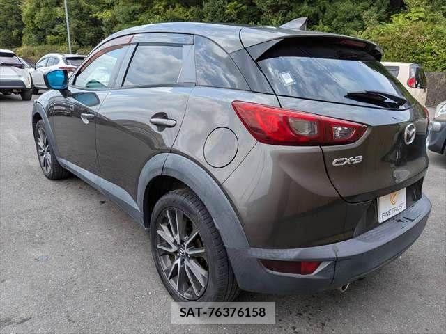 Mazda CX-3 2015-05 8244955-18