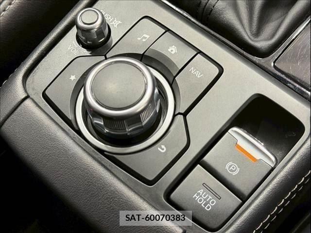 Mazda CX-3 2018-09 8244954-15