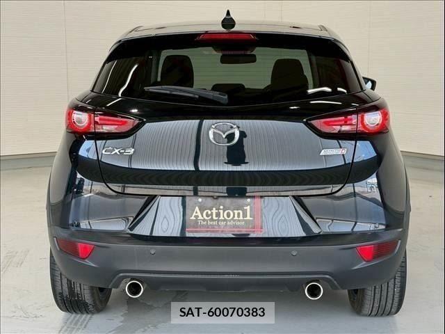 Mazda CX-3 2018-09 8244954-3