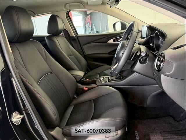 Mazda CX-3 2018-09 8244954-7