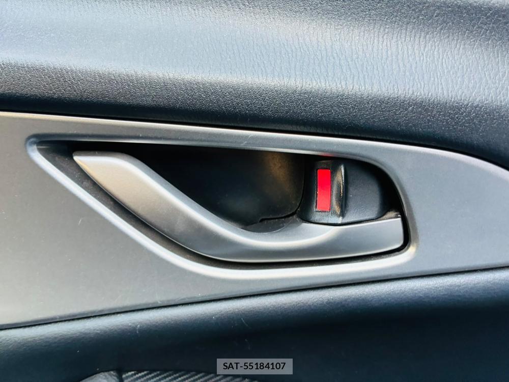 Mazda CX-3 2020-09 8225918-19