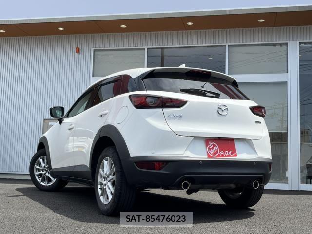 Mazda CX-3 2022-01 8313999-5