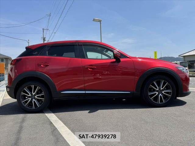Mazda CX-3 2016-06 8314019-11