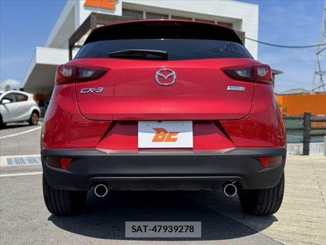 Mazda CX-3 2016-06 8314019-13