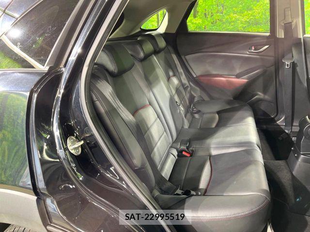 Mazda CX-3 2016-10 8314014-8