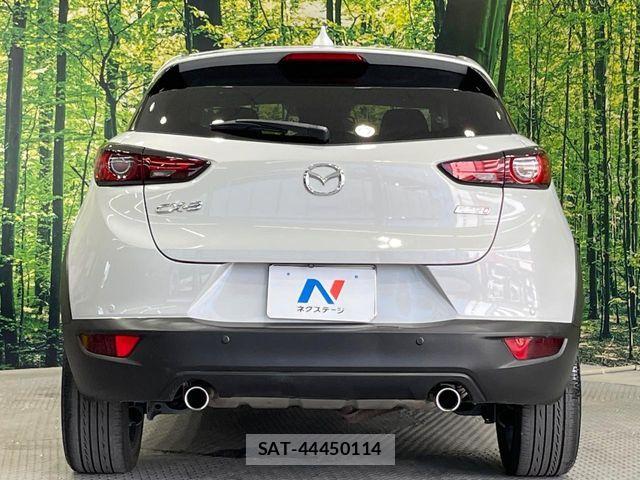 Mazda CX-3 2019-09 8314009-14