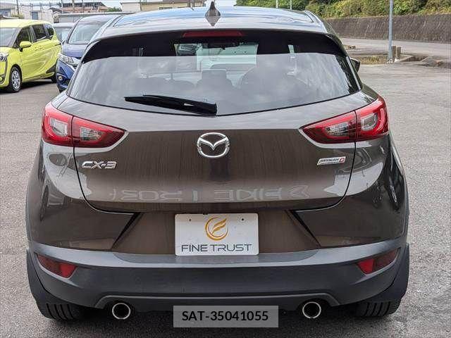 Mazda CX-3 2015-11 8314021-18