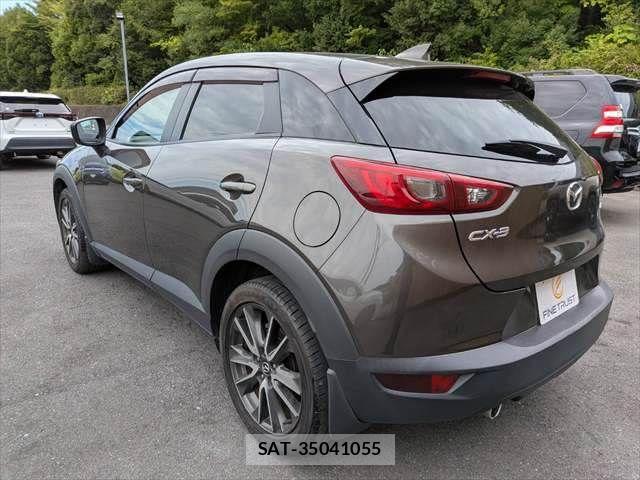 Mazda CX-3 2015-11 8314021-19
