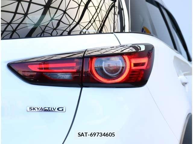 Mazda CX-3 2021-02 8314005-9