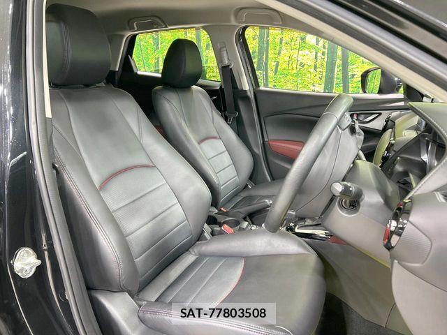 Mazda CX-3 2017-09 8314008-7