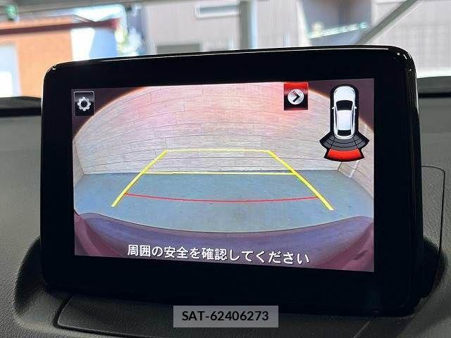 Mazda CX-3 2018-01 8335424-3