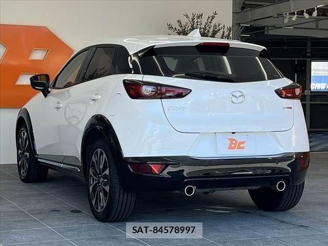 Mazda CX-3 2025-03 8335422-12