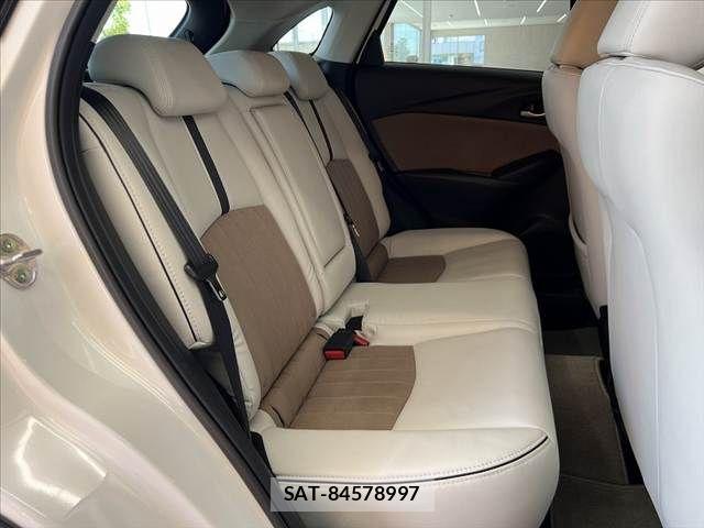 Mazda CX-3 2025-03 8335422-17