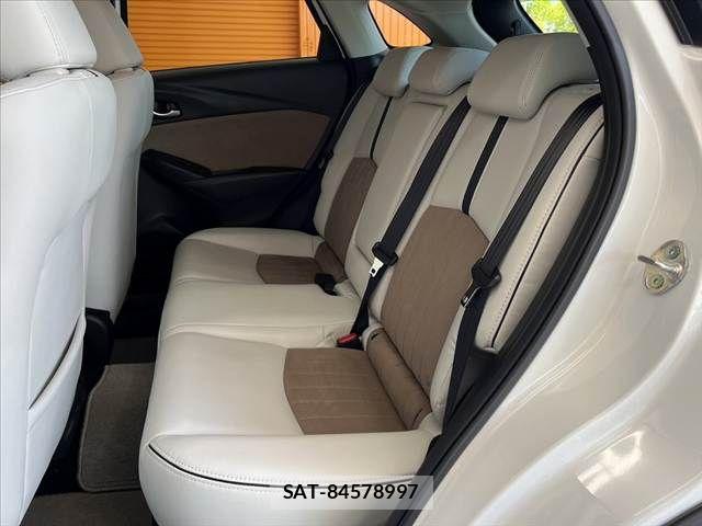 Mazda CX-3 2025-03 8335422-18