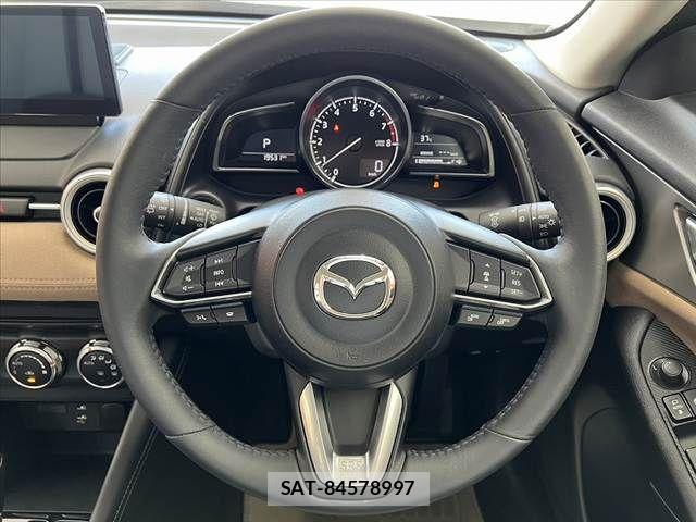 Mazda CX-3 2025-03 8335422-28