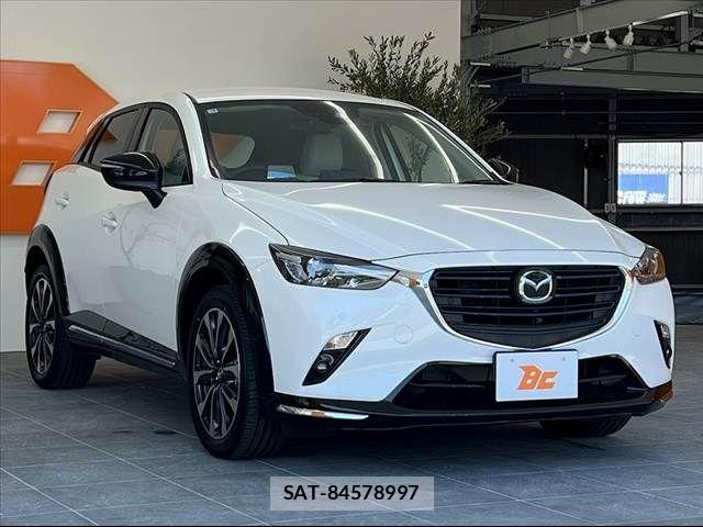 Mazda CX-3 2025-03 8335422-7
