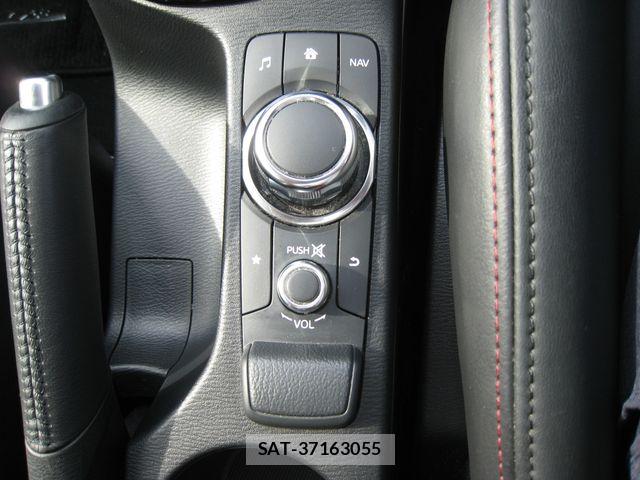Mazda CX-3 2015-05 8335438-9