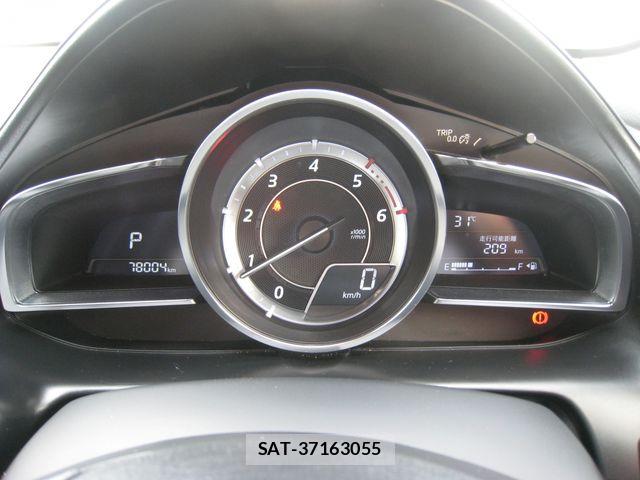 Mazda CX-3 2015-05 8335438-3