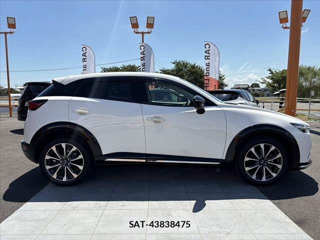 Mazda CX-3 2024-08 8335421-11