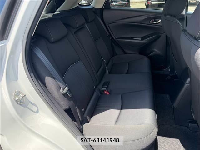 Mazda CX-3 2019-07 8335427-9