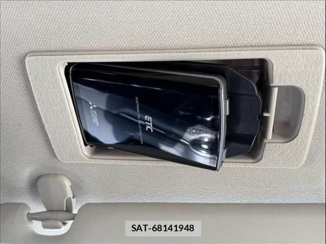 Mazda CX-3 2019-07 8335427-28
