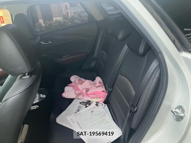 Mazda CX-3 2015-06 8335431-11