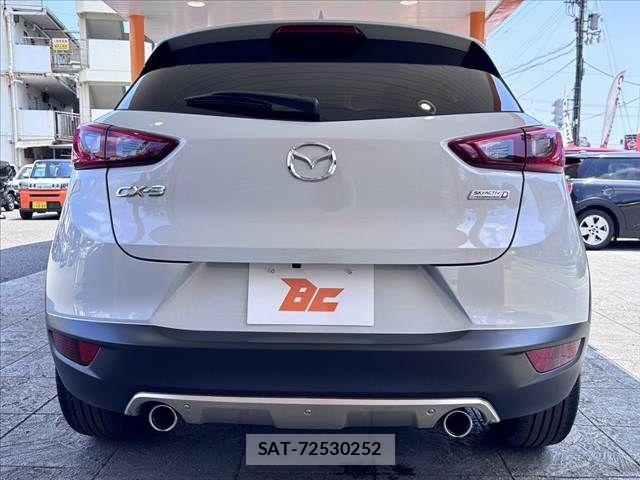 Mazda CX-3 2015-07 8335425-12