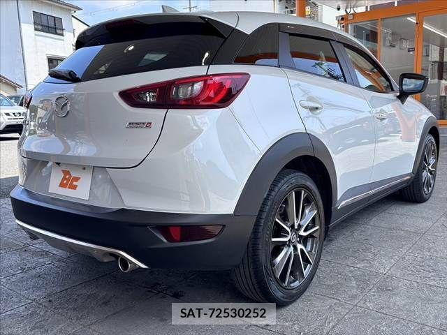 Mazda CX-3 2015-07 8335425-13