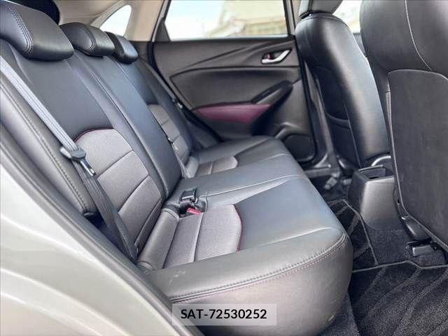 Mazda CX-3 2015-07 8335425-15