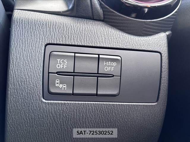 Mazda CX-3 2015-07 8335425-26