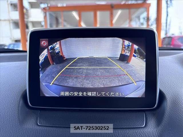 Mazda CX-3 2015-07 8335425-3
