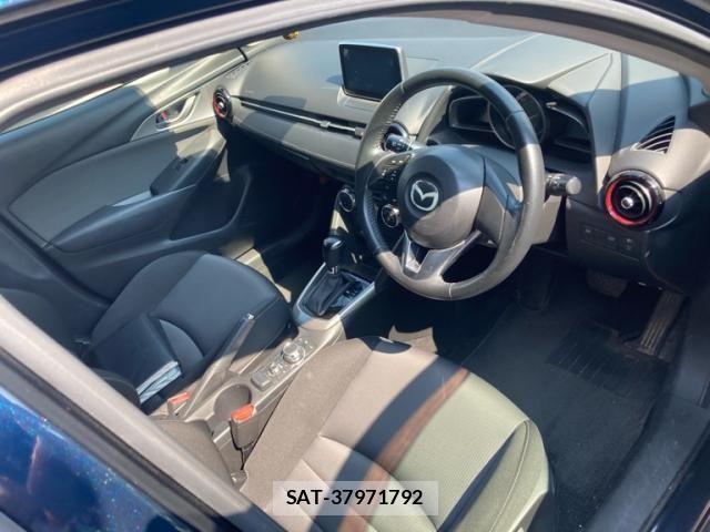 Mazda CX-3 2015-09 8335433-12