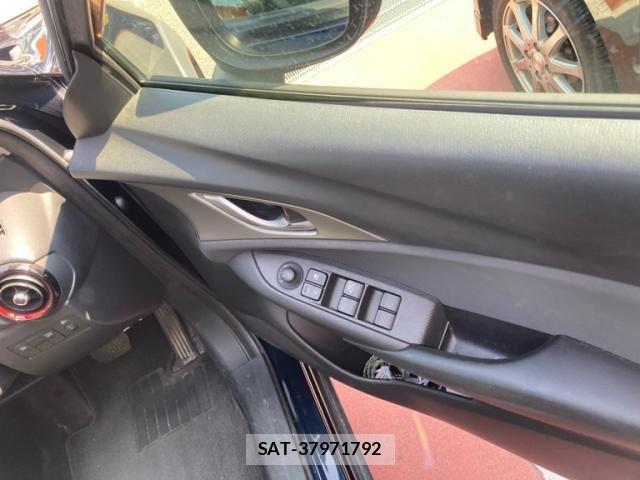 Mazda CX-3 2015-09 8335433-13
