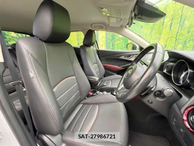 Mazda CX-3 2016-11 8335429-7