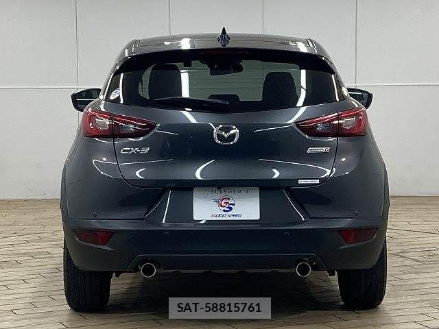 Mazda CX-3 2018-01 8335426-15