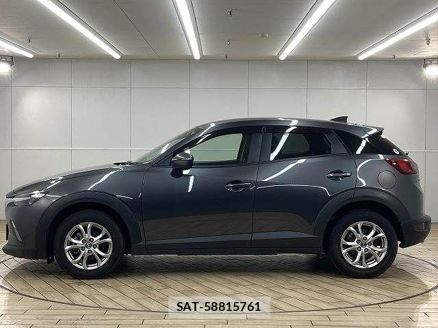 Mazda CX-3 2018-01 8335426-16