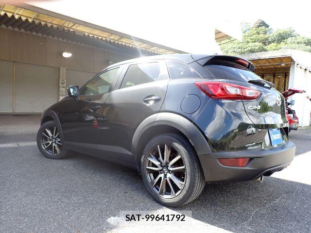 Mazda CX-3 2016-02 8354267-2